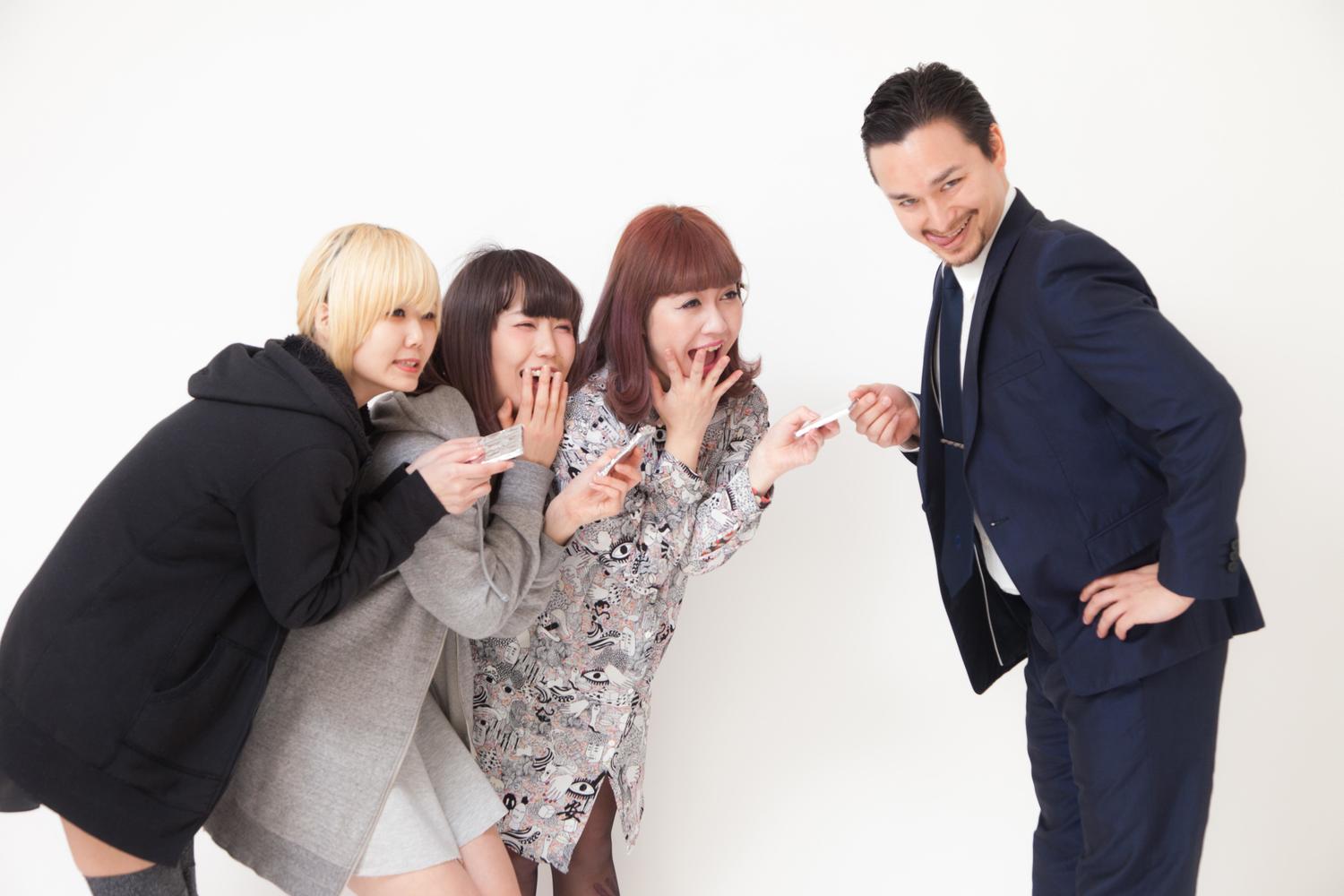 ���F�B�@����